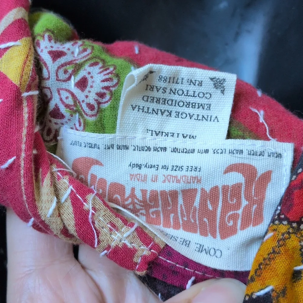 ✨ Kantha Bae Cowl Split Pullover Osfm - Picture 6 of 10